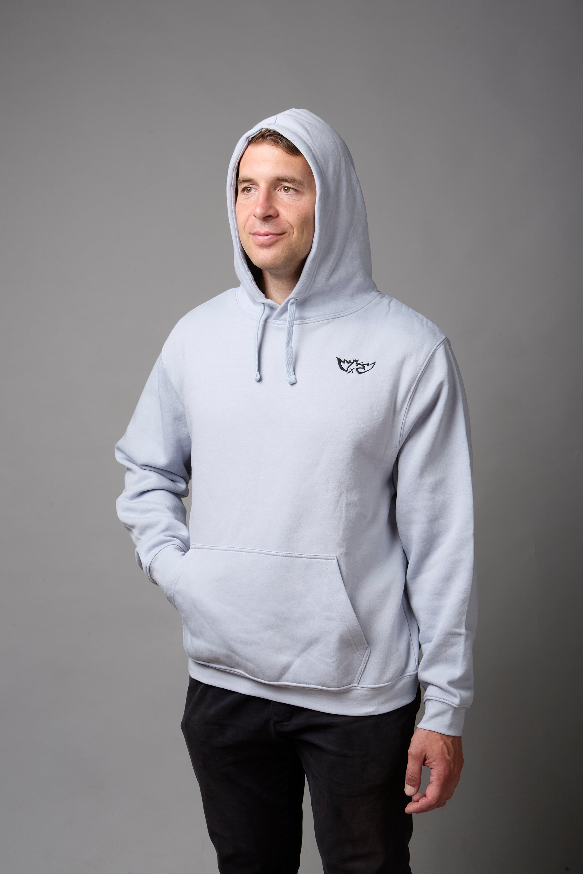 Felpa con cappuccio 50% cotone, 50%poliestere colore celeste ricamo lato cuore e stampa a tutta schiena